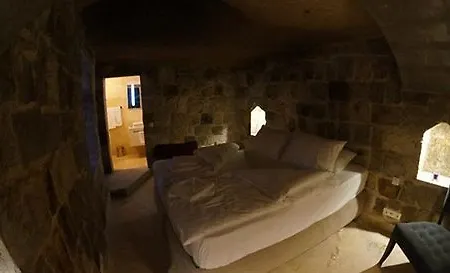 Ansia Hotel 2*