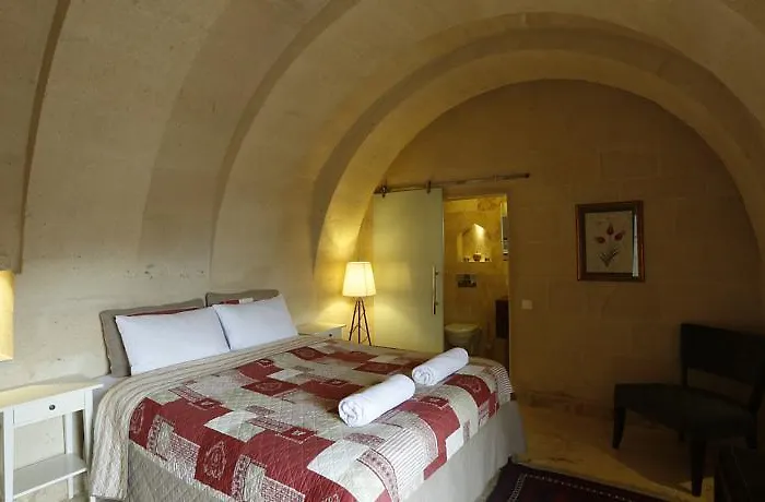 Ansia 2* Учисар