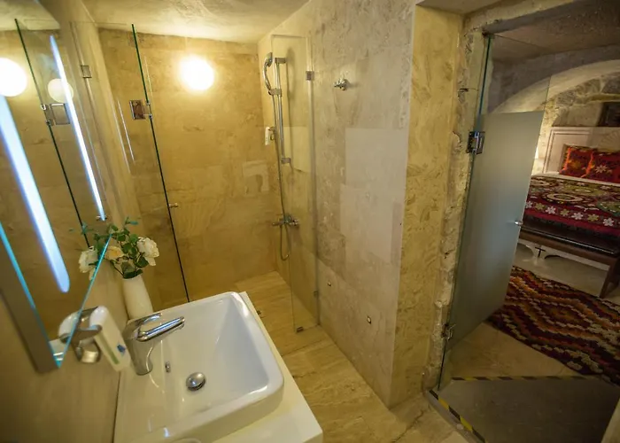 Ansia 2* Учисар